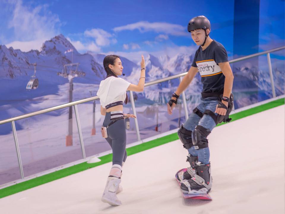 台北滑雪五堂包場基礎班